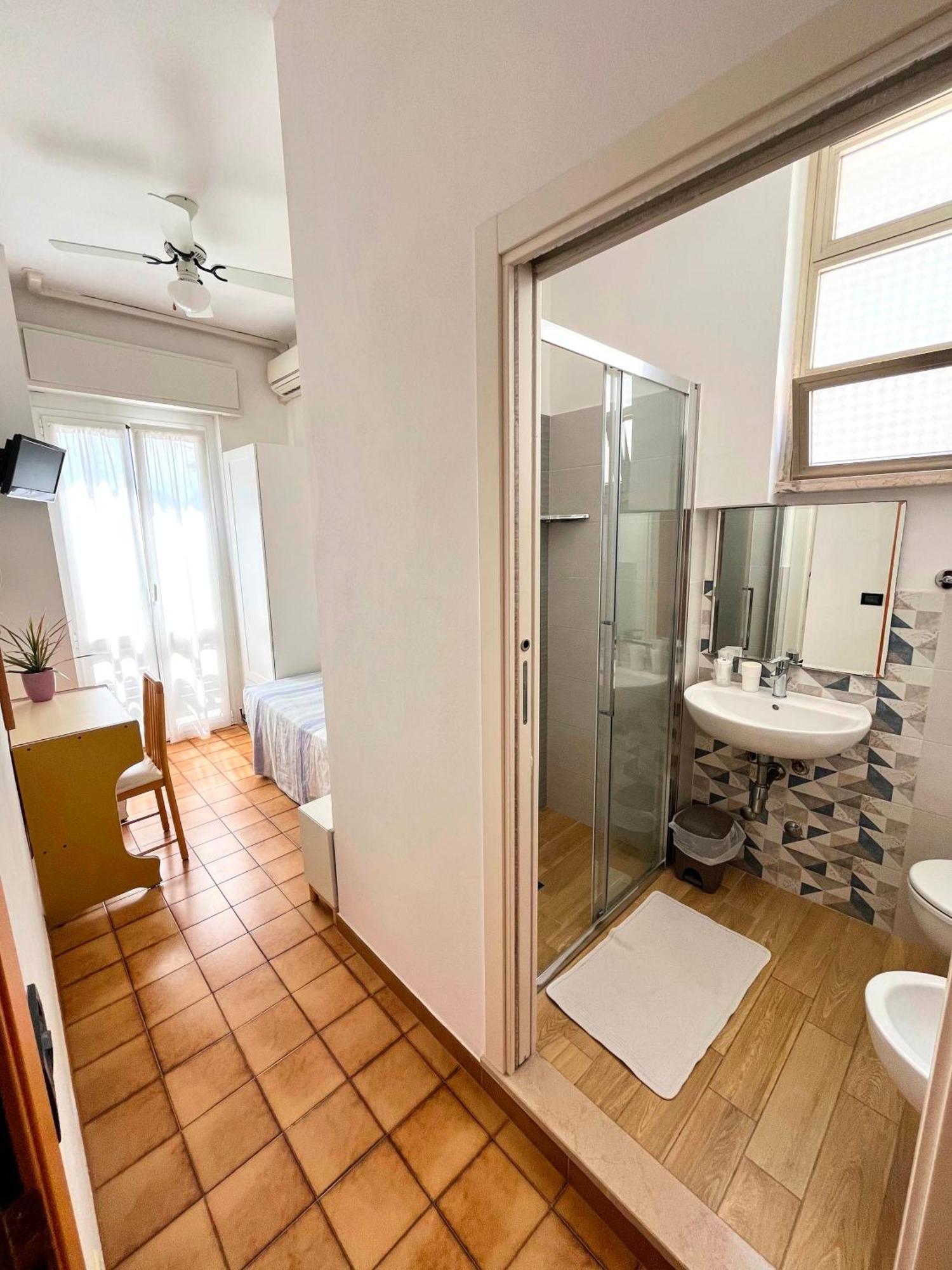 Albergo Villa Denny 里米尼 客房 照片